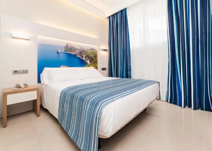 Superior Double room with balcony