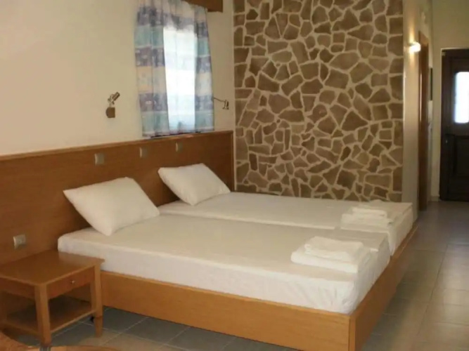 Kouros Studios