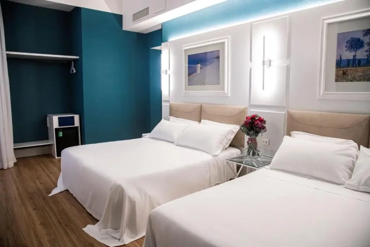 Essential Triple room