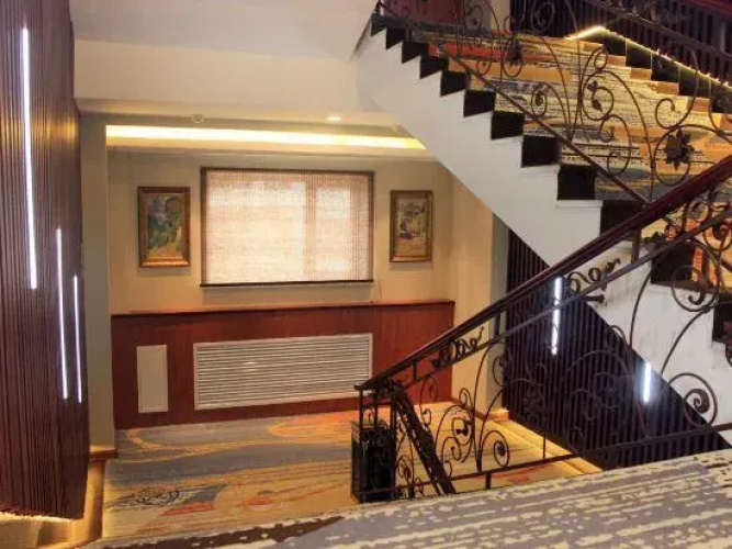 Xilehui Holiday Hotel