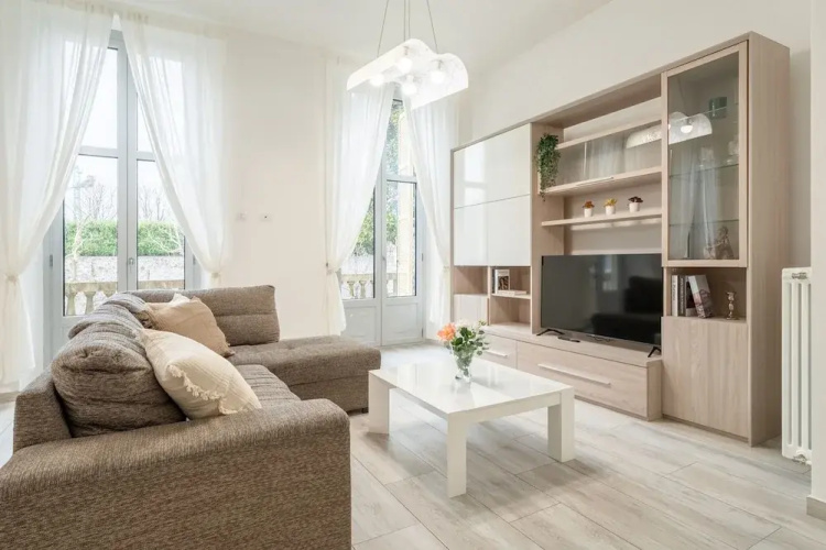 Mugiasca Modern Apartment by Wonderful Italy