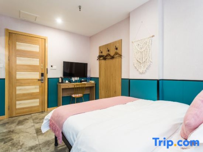 Standard Double room with balcony and with sea view