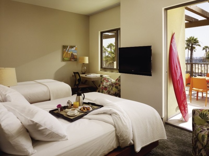 Kimpton Shorebreak Resort photo 11