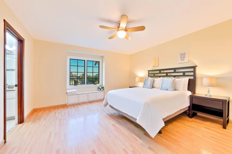 5BDRM Villa Via Mil Cumbres