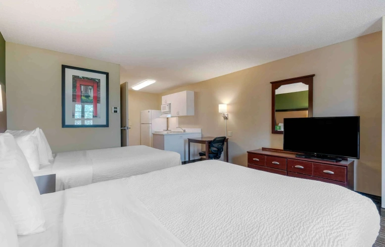 Quadruple Suite