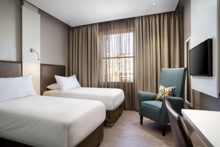 Twin room