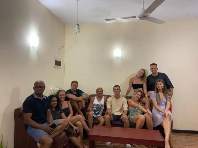 senarathna guest house