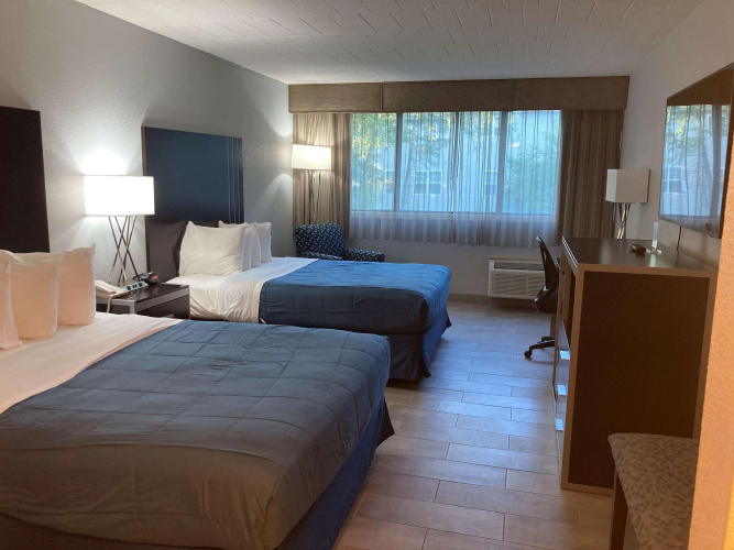 Best Western Plus Reading Inn & Suites photo 8