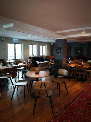 Henningsvær Guesthouse