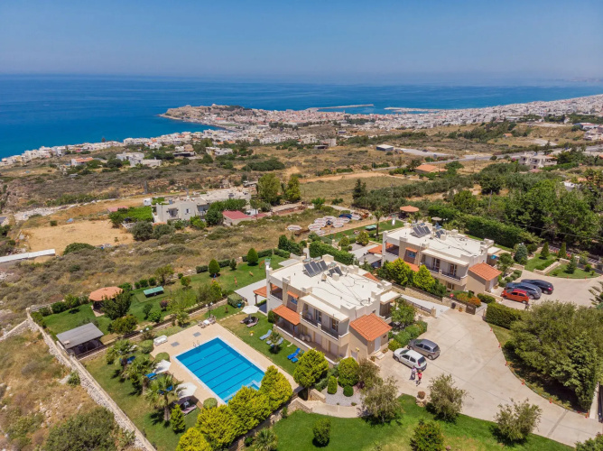Knossos Estate Villas