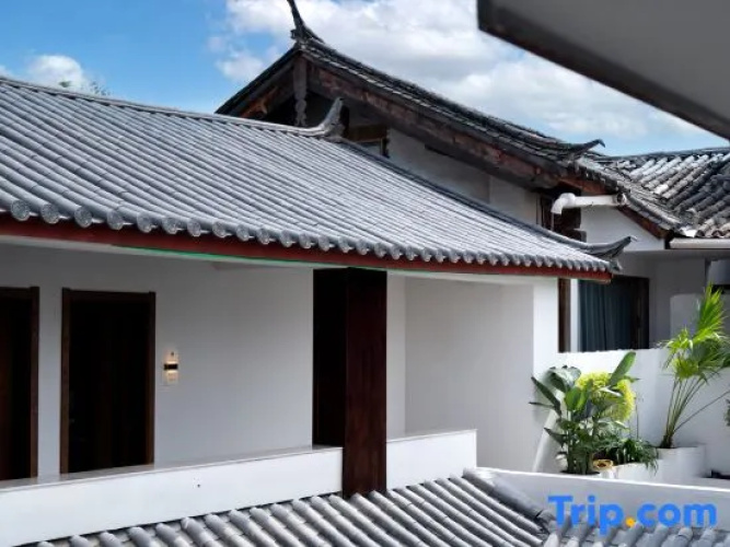 Yunxi Designsr resort countyard