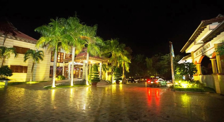 Royal Hotel And Healthcare Resort Quy NhonOver view