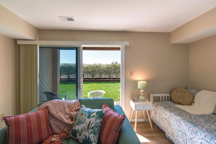 Brigantine Condo w/ Beach Access & Pool Views