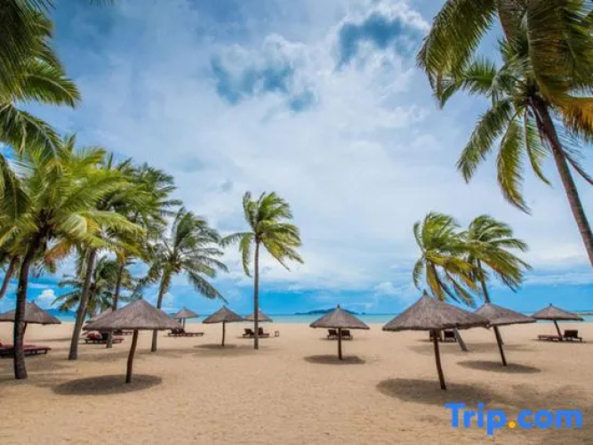 Sanya Yunju Seaview Apartment