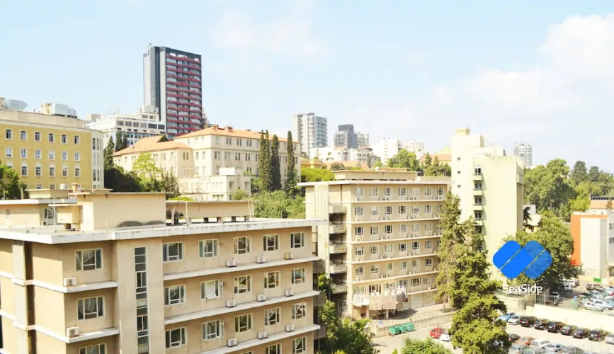Seaside Apartments