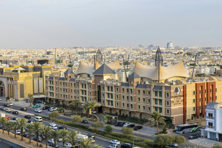 DoubleTree by Hilton Riyadh - Al Muroj Business Gate photo 18