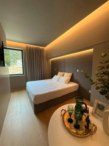 Deluxe Studio