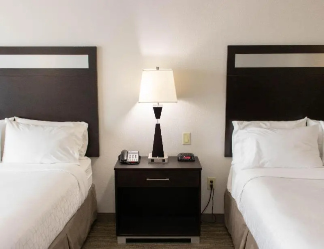 Holiday Inn Express & Suites Temple - Medical Center Area
