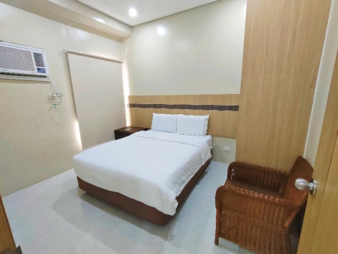 1 Bedroom Suite