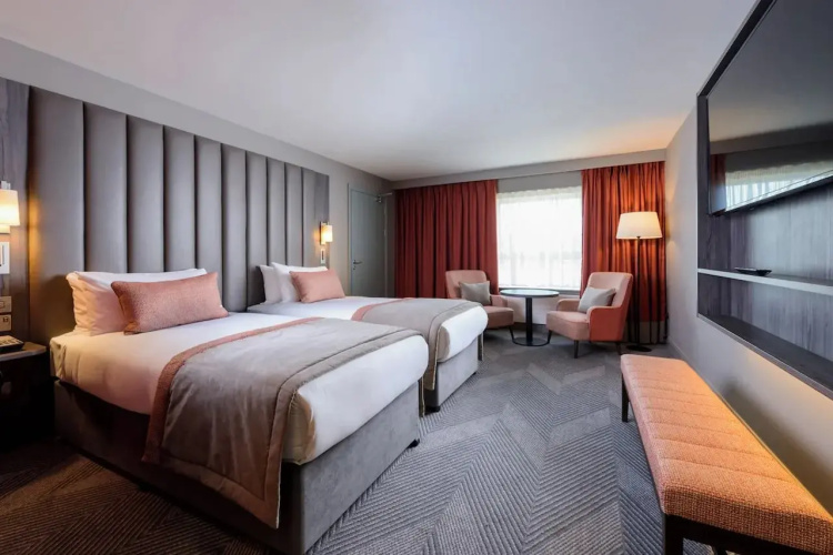 Hotel Killarney