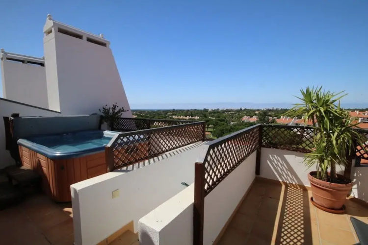 Villa Sol by BnbLord