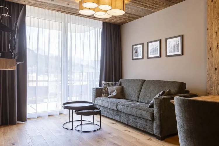 Pleasant Apartment With Shared Pool