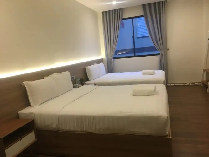 Deluxe Triple room with city view