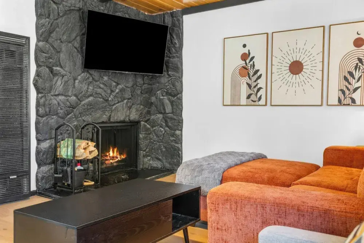 Luxury Studio Escape - Trails & Views