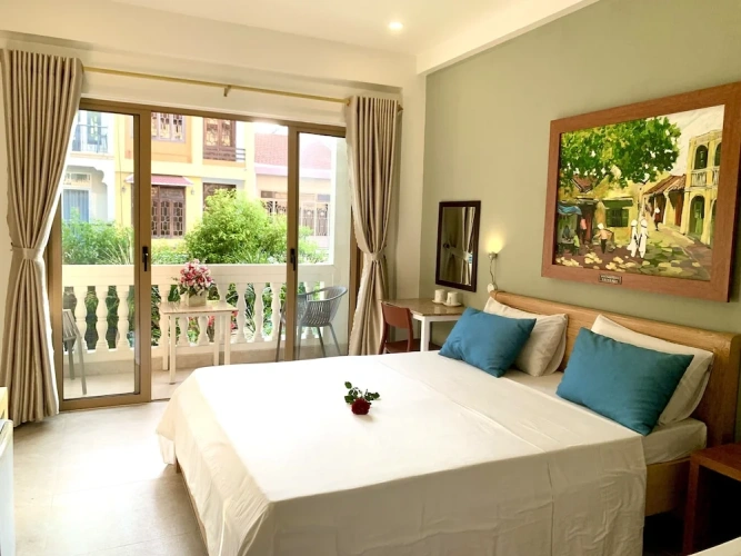 Deluxe Twin room with balcony