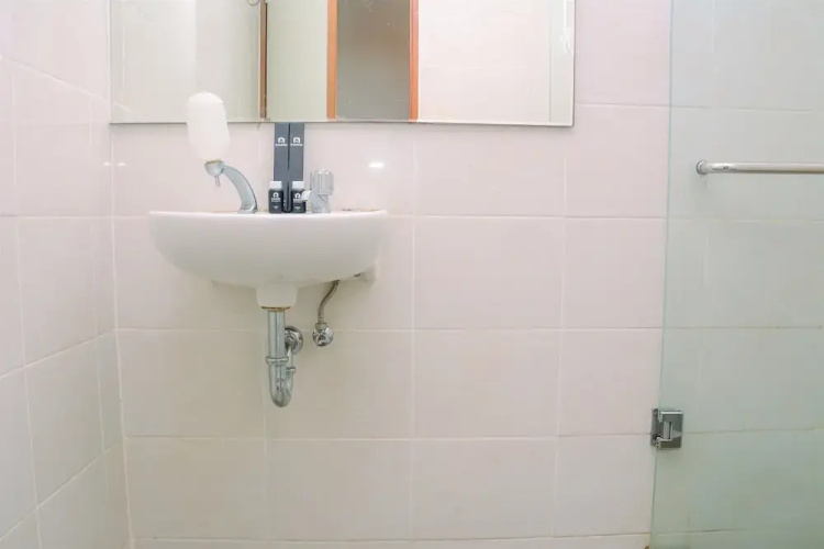 Best View and Spacious 2BR Green Bay Pluit Apartment