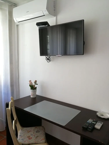Standard Double room with city view