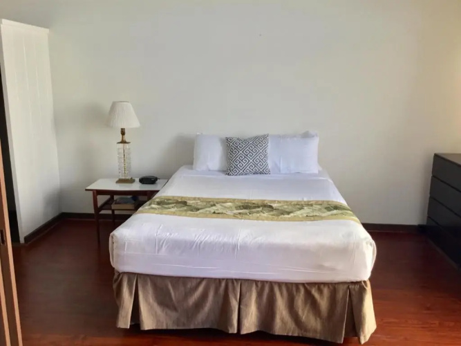Holiday Surf Hotel