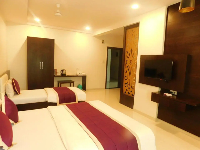 Hotel Neem Tree