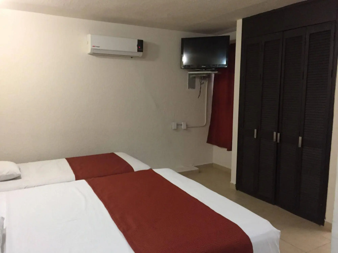 Link Hotel