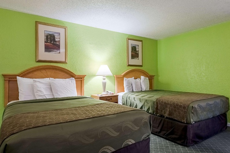 Quadruple Suite