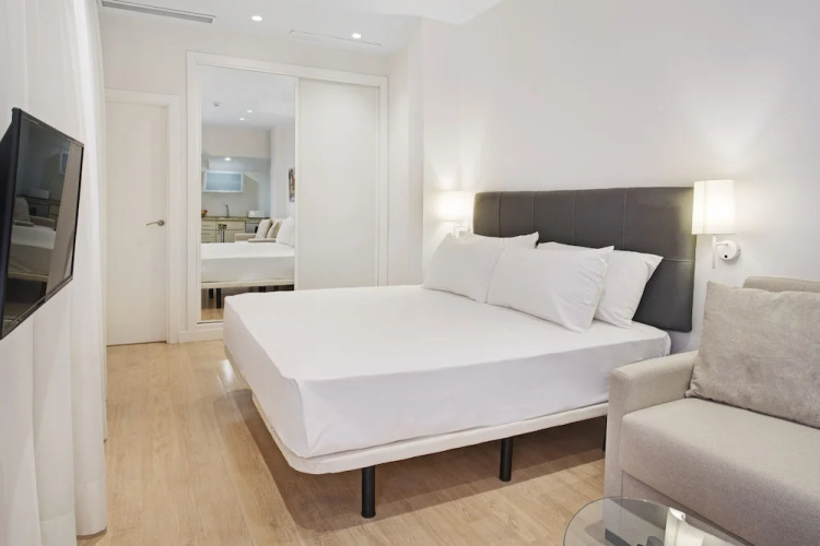 Metropolis Sevilla Apartaments