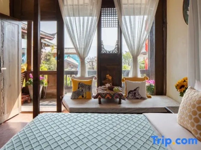 Standard Double room with sunrise view