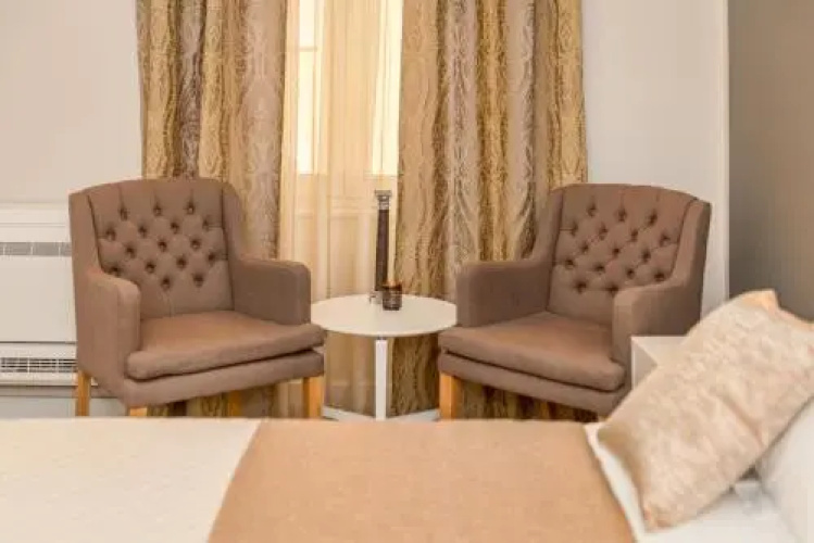 Royal Theatre Apartments