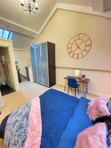 Centrally Located Loft Apartment