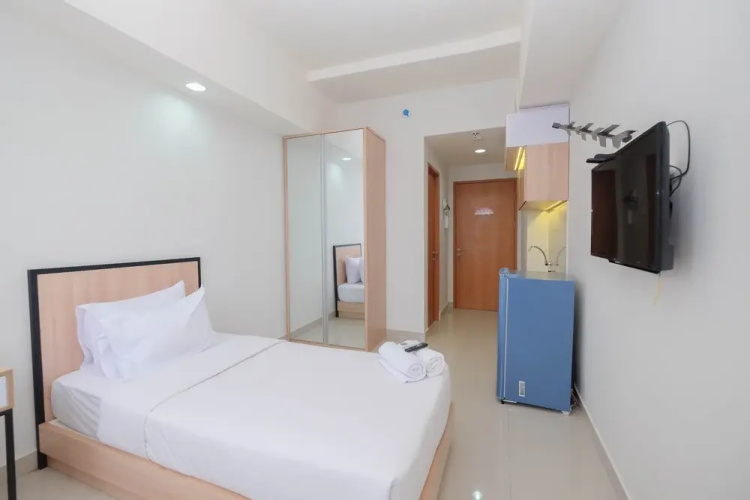 Cozy Studio at Evenciio Apartment near UI