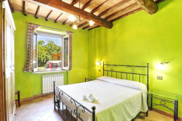 3 Bedrooms Sextuple Apartment