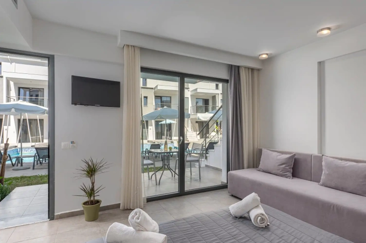 Comfort room