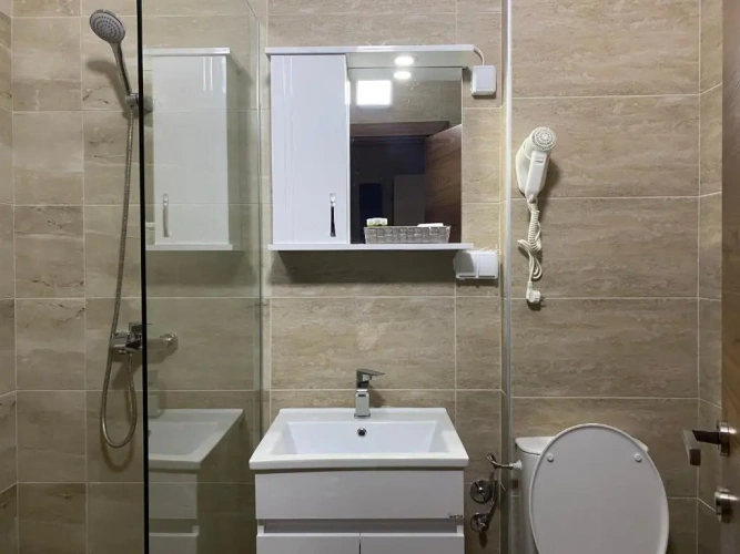 1 Bedroom Suite