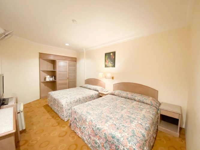 Deluxe Quadruple room