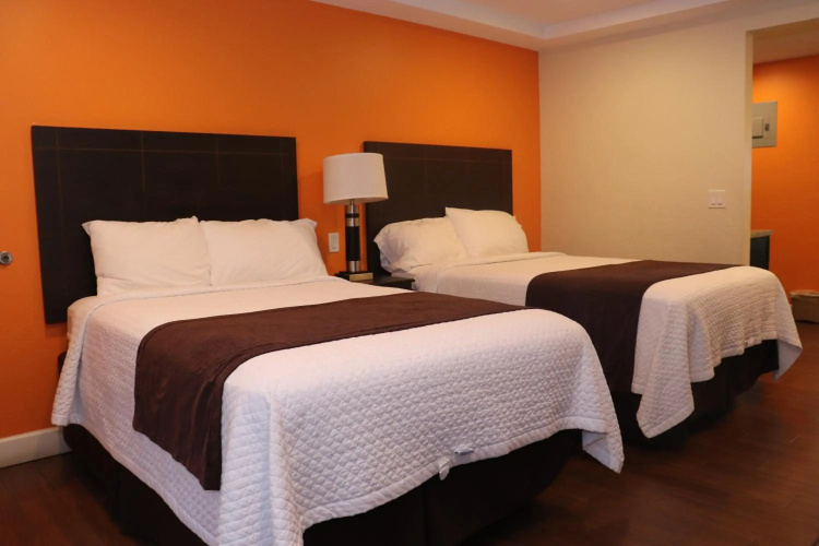 Curtis Inn & Suites