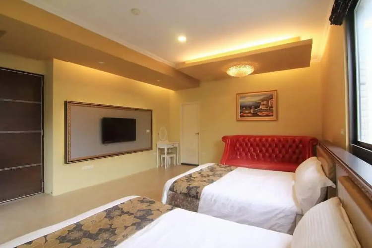 Farola Homestay