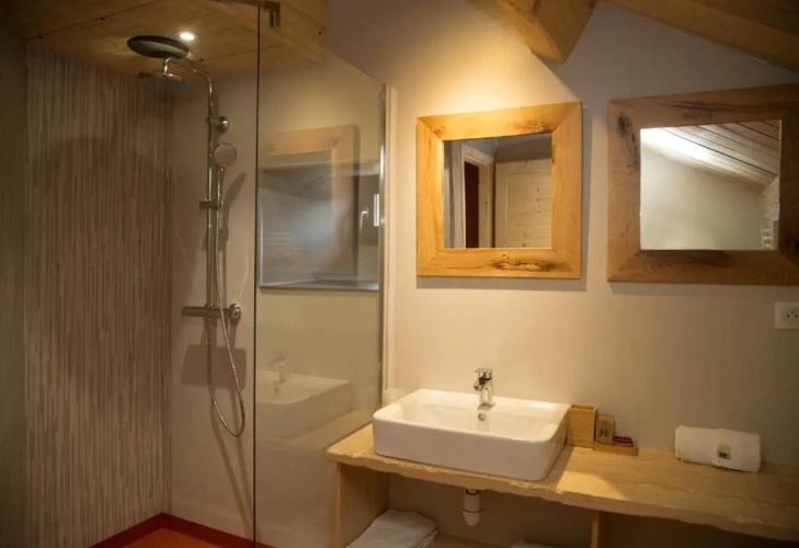 Superior Triple room