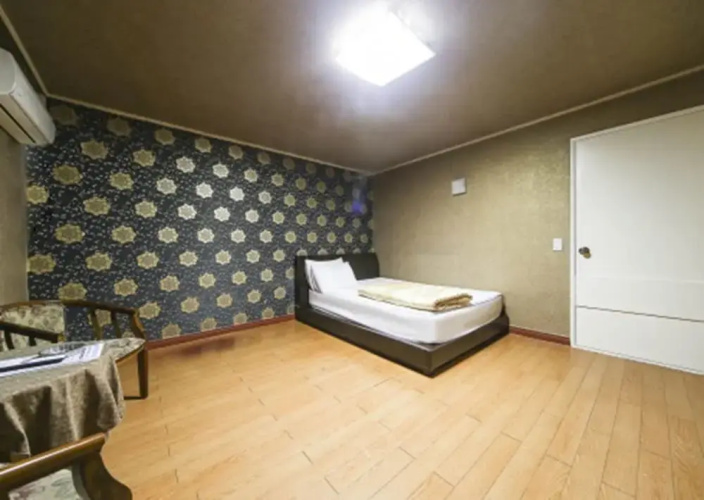 Myeongseong Motel