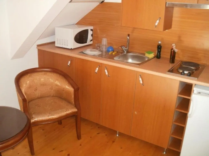 Standard Double Basement room