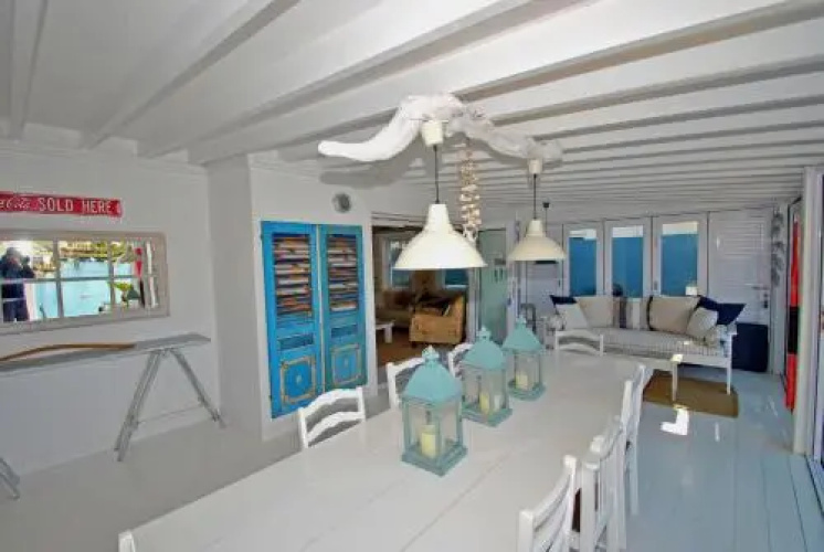 Delightful Luxury Beach House